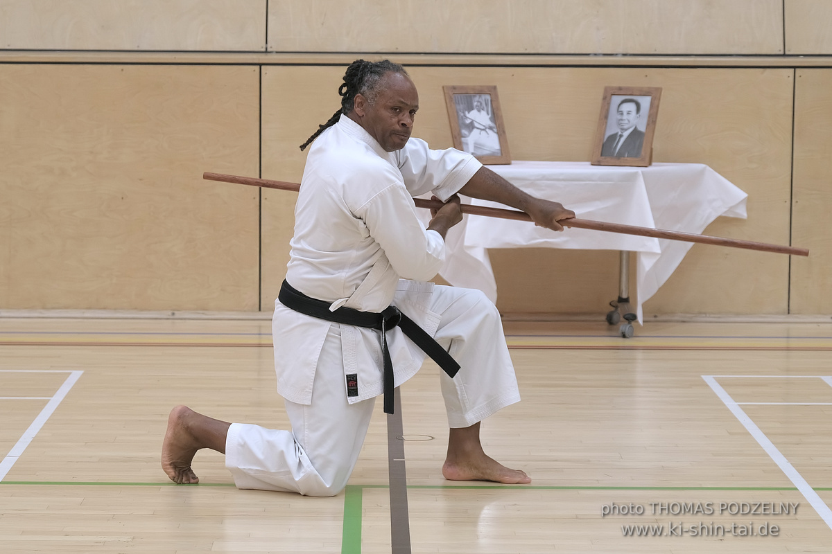 Ryûkyû Kobudô Lehrgang mit Kaichô Hiroshi Akamine in Liverpool 23.-26.8.2024