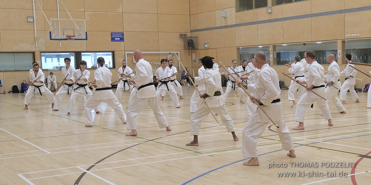 Ryûkyû Kobudô Lehrgang mit Kaichô Hiroshi Akamine in Liverpool 23.-26.8.2024