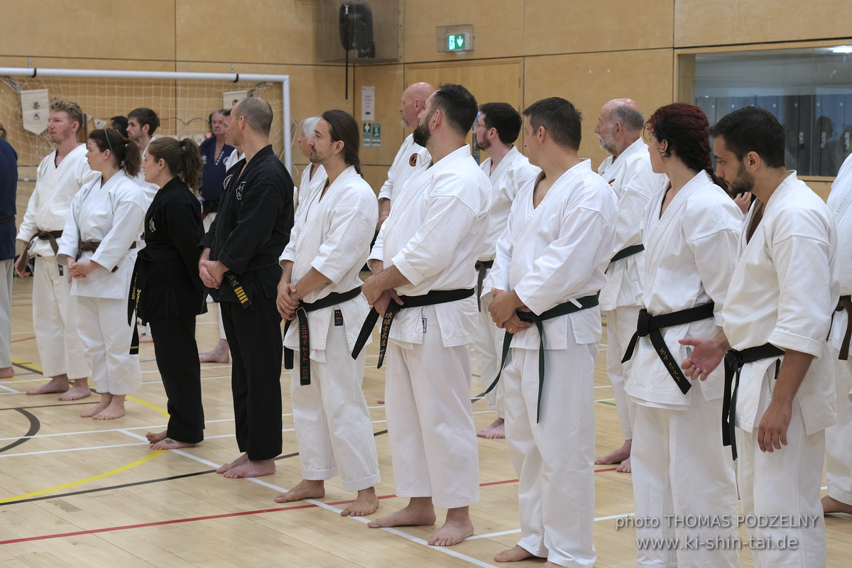 Ryûkyû Kobudô Lehrgang mit Kaichô Hiroshi Akamine in Liverpool 23.-26.8.2024