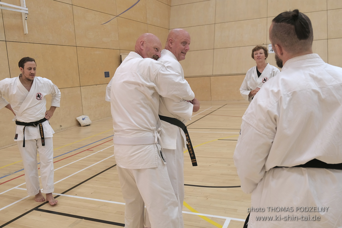 Ryûkyû Kobudô Lehrgang mit Kaichô Hiroshi Akamine in Liverpool 23.-26.8.2024