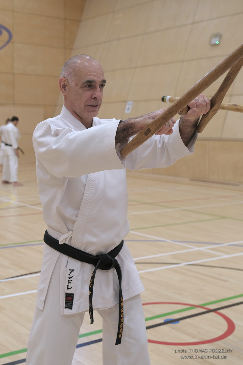 Ryûkyû Kobudô Lehrgang mit Kaichô Hiroshi Akamine in Liverpool 23.-26.8.2024