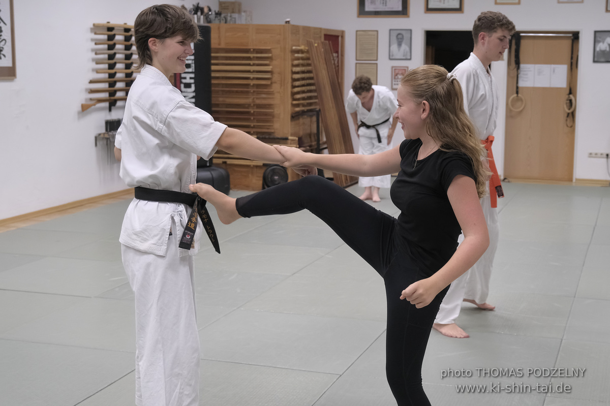 Ferienprogramm Sommer 2024 Karate und Kobudo