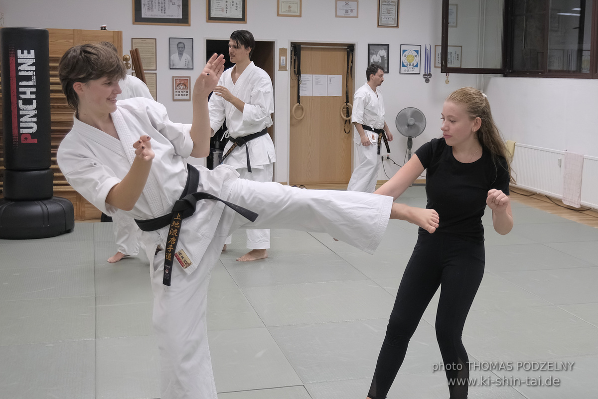 Ferienprogramm Sommer 2024 Karate und Kobudo