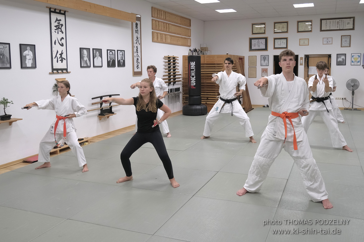 Ferienprogramm Sommer 2024 Karate und Kobudo