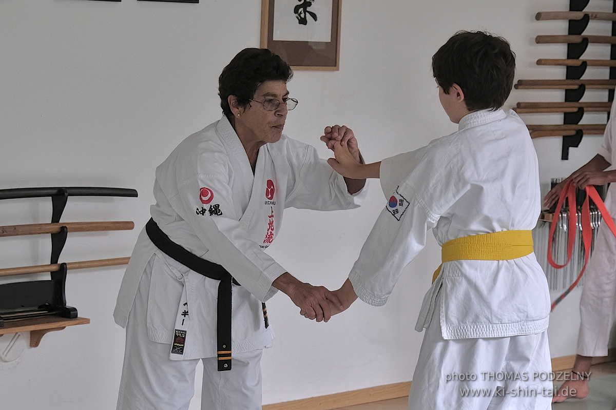  Uechiryu Karate Lehrgang mit Peggy Hess 8.Dan aus Florida/USA am 5.7.2024 