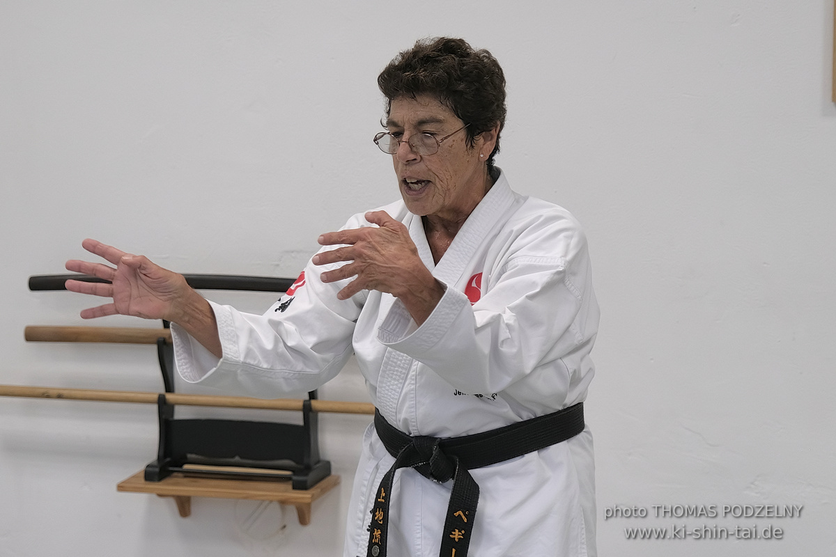  Uechiryu Karate Lehrgang mit Peggy Hess 8.Dan aus Florida/USA am 5.7.2024 