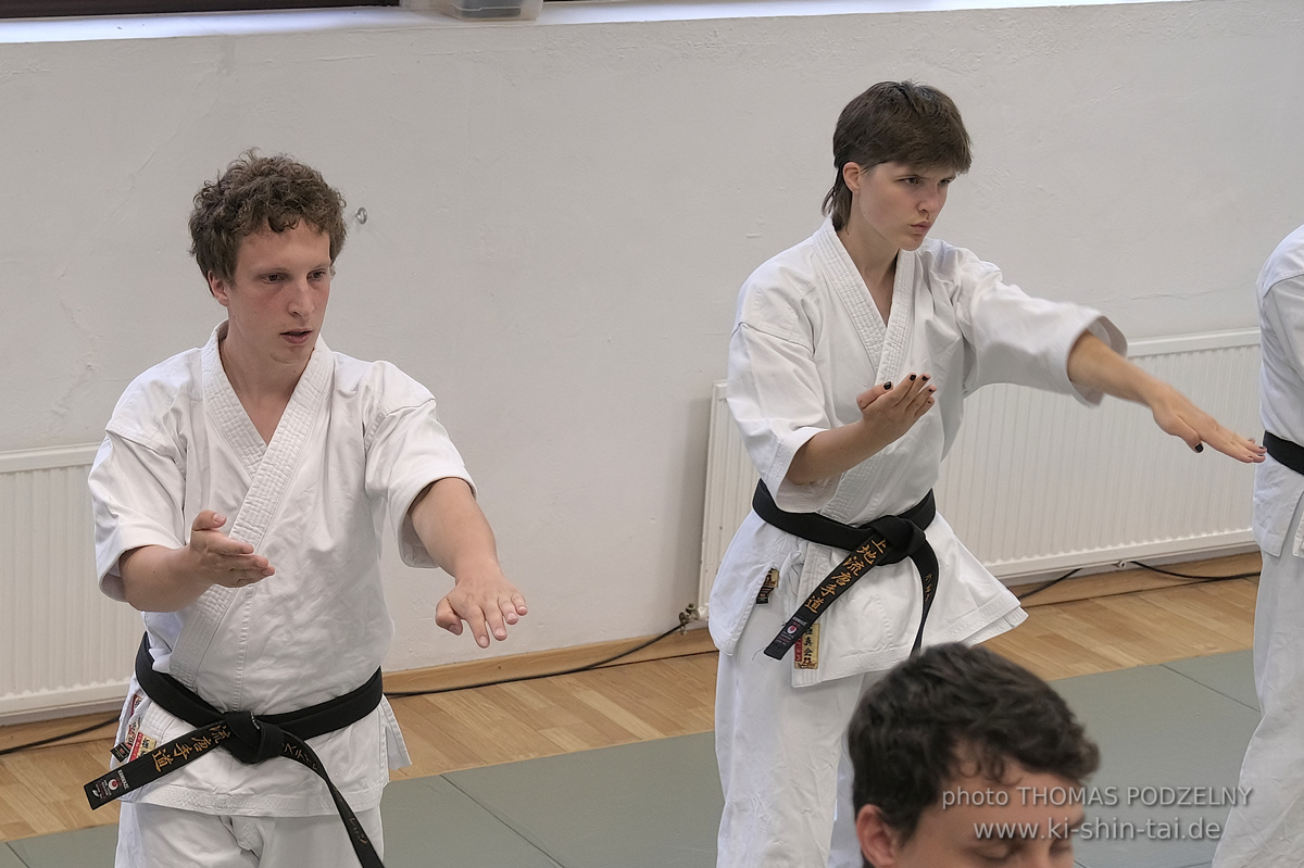  Uechiryu Karate Lehrgang mit Peggy Hess 8.Dan aus Florida/USA am 5.7.2024 