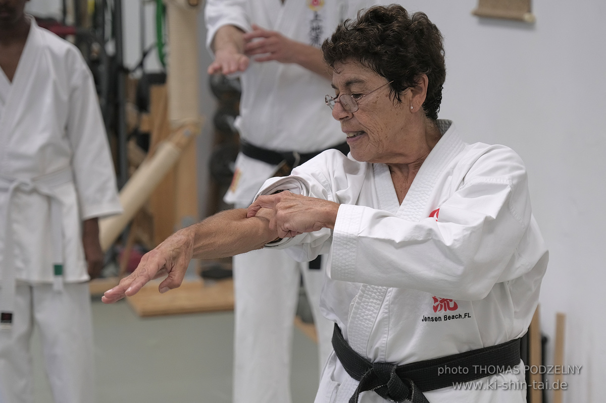  Uechiryu Karate Lehrgang mit Peggy Hess 8.Dan aus Florida/USA am 5.7.2024 