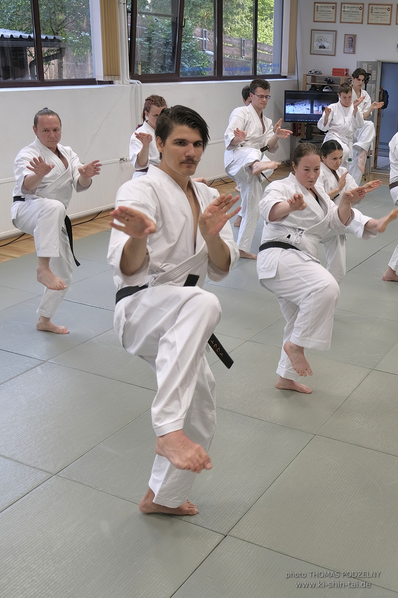  Uechiryu Karate Lehrgang mit Peggy Hess 8.Dan aus Florida/USA am 5.7.2024 