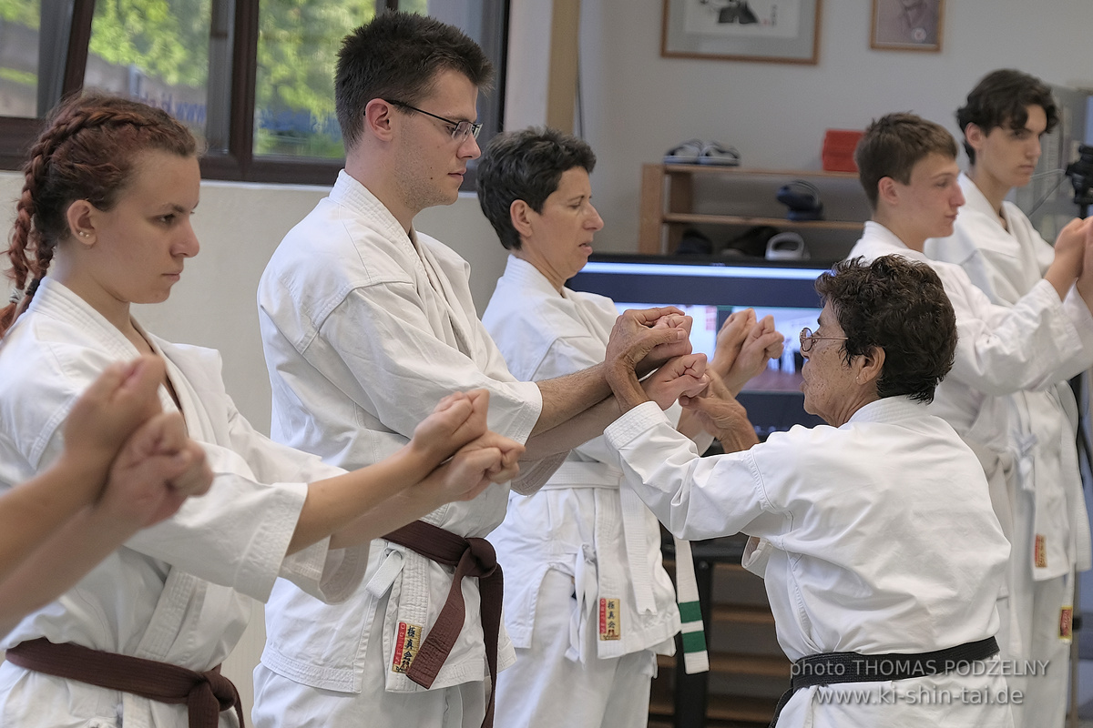  Uechiryu Karate Lehrgang mit Peggy Hess 8.Dan aus Florida/USA am 5.7.2024 