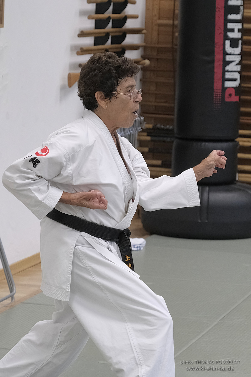  Uechiryu Karate Lehrgang mit Peggy Hess 8.Dan aus Florida/USA am 5.7.2024 