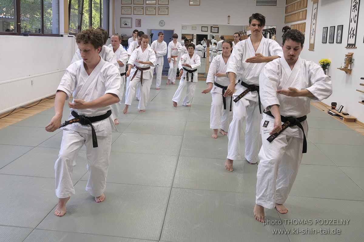  Uechiryu Karate Lehrgang mit Peggy Hess 8.Dan aus Florida/USA am 5.7.2024 