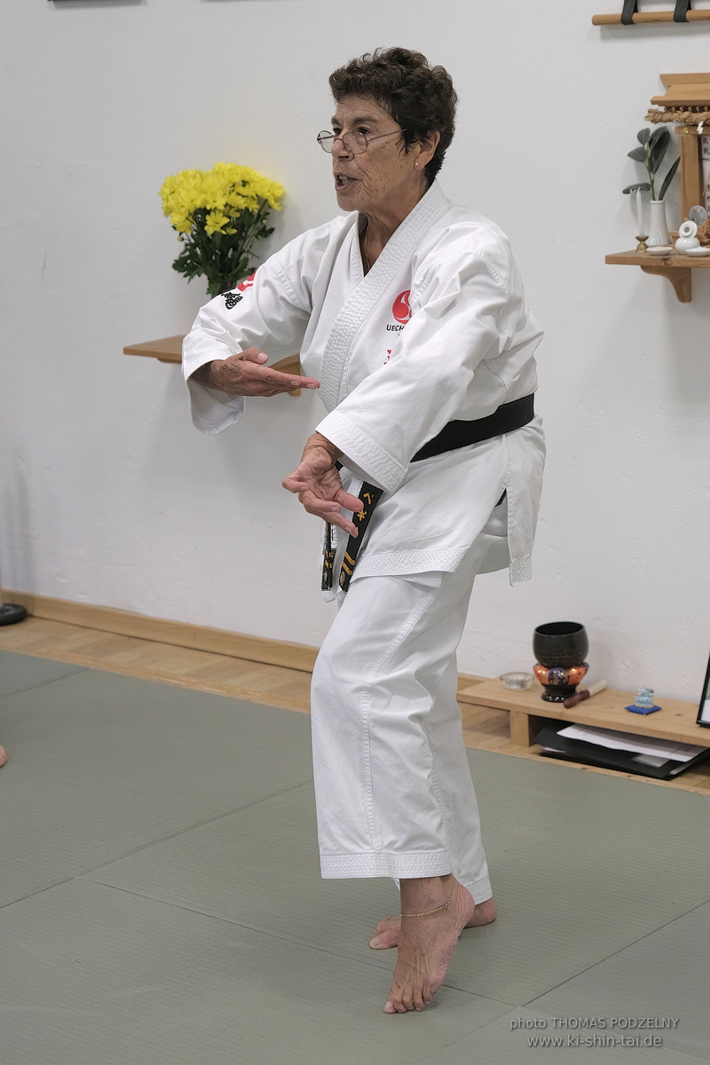  Uechiryu Karate Lehrgang mit Peggy Hess 8.Dan aus Florida/USA am 5.7.2024 