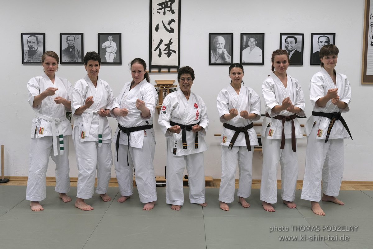  Uechiryu Karate Lehrgang mit Peggy Hess 8.Dan aus Florida/USA am 5.7.2024 