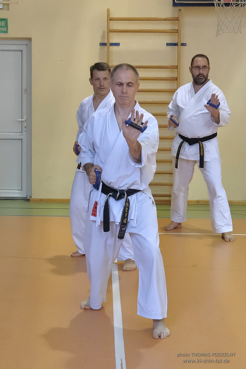 Ryûkyû Kobudô Lehrgang Thomas Podzelny 6.Dan Krakau 8.-10.9.2023