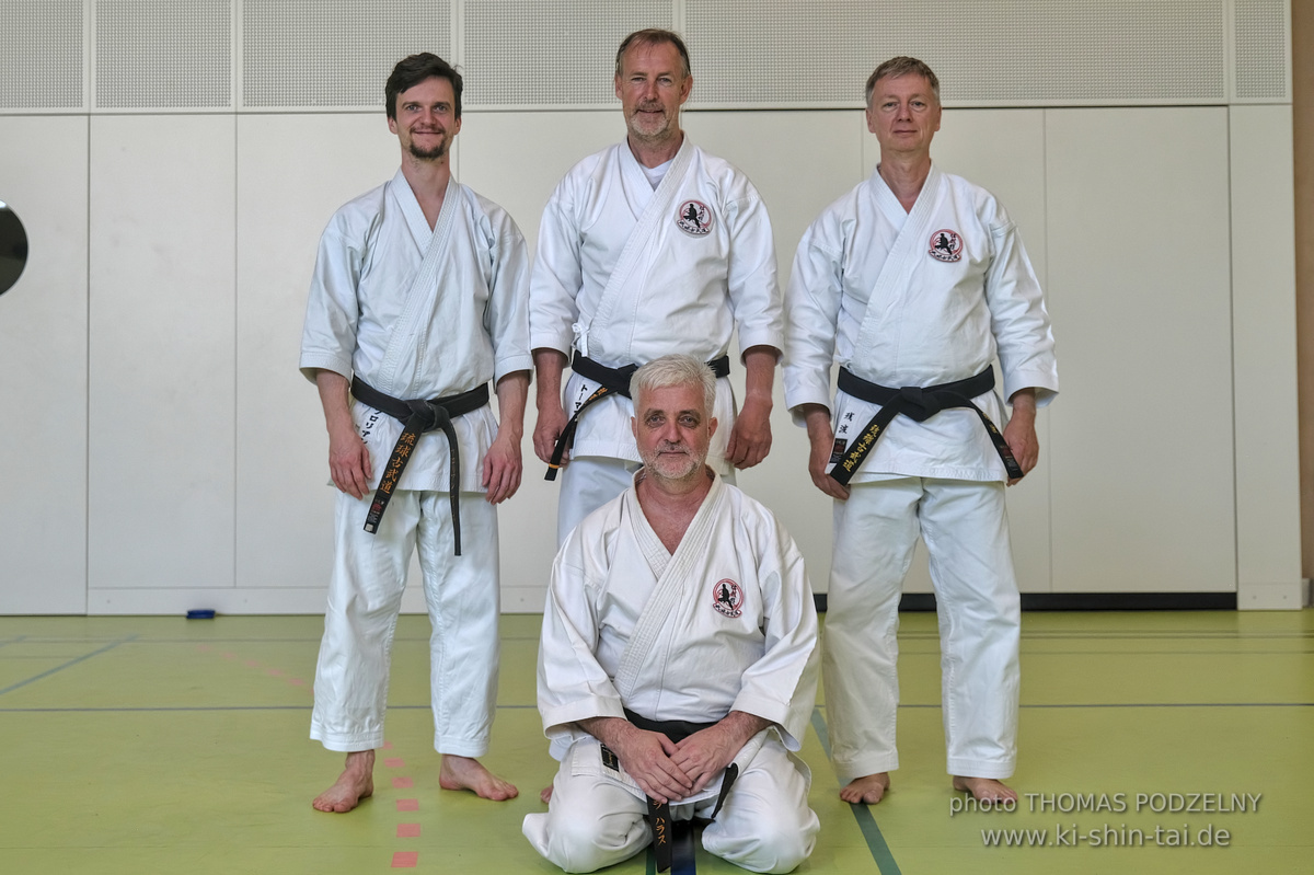 Ryûkyû Kobudô Lehrgang Thomas Podzelny 6.Dan Wien 19./20.4.2024