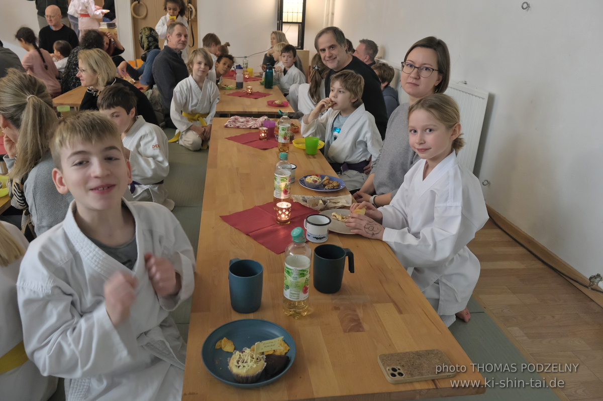 Weihnachtsfeier und Vorführungen der Budo-, Aikido- und Karate-Kids am 13.12.2024