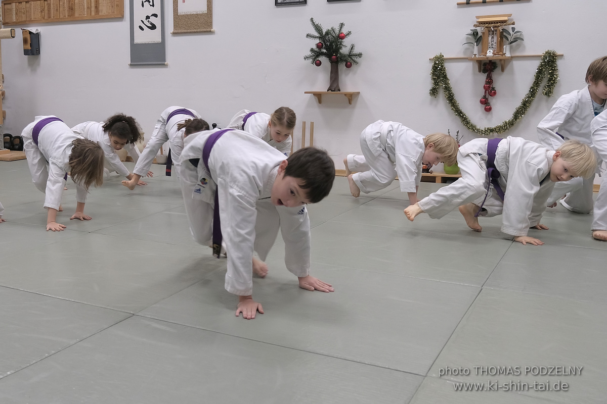 Weihnachtsfeier und Vorführungen der Budo-, Aikido- und Karate-Kids am 13.12.2024