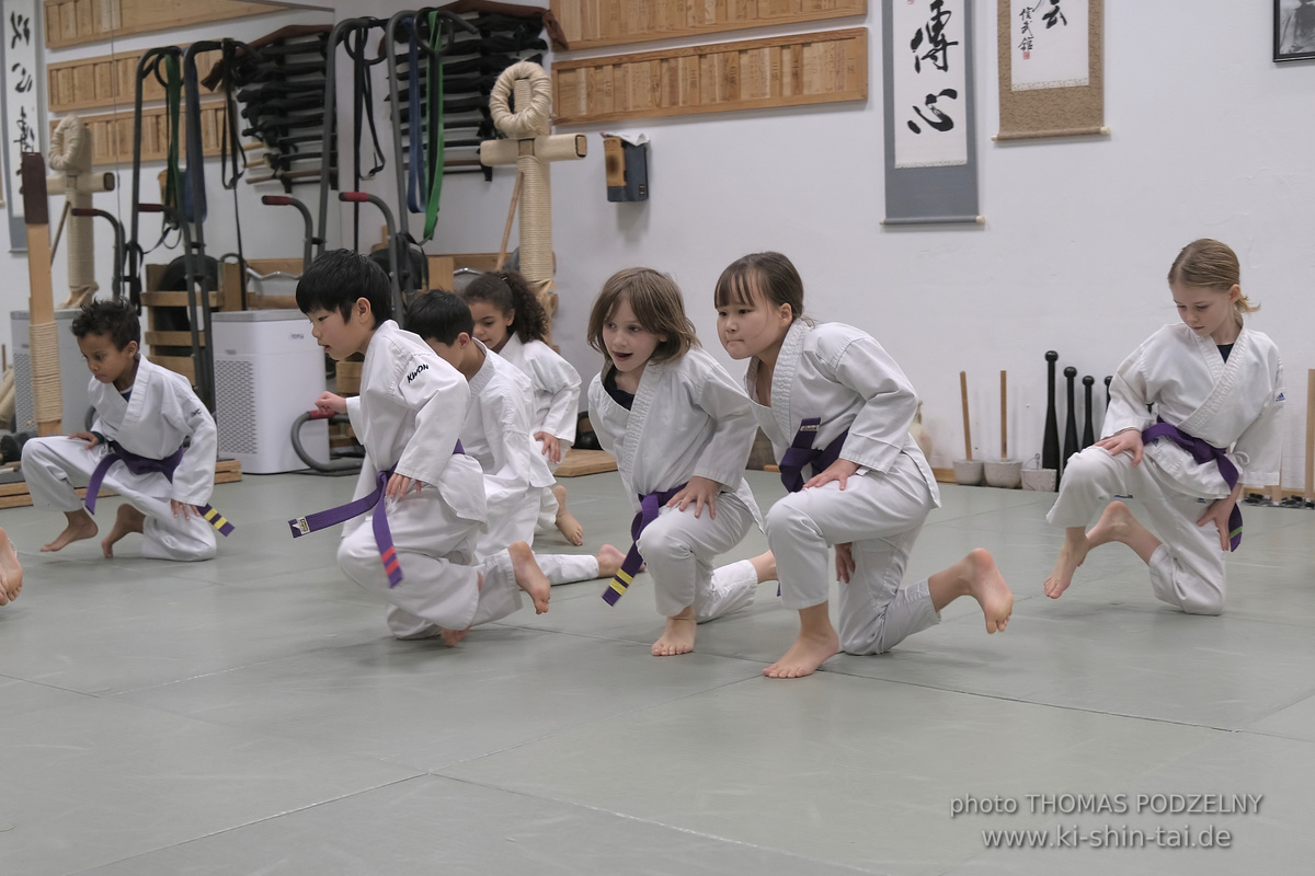 Weihnachtsfeier und Vorführungen der Budo-, Aikido- und Karate-Kids am 13.12.2024