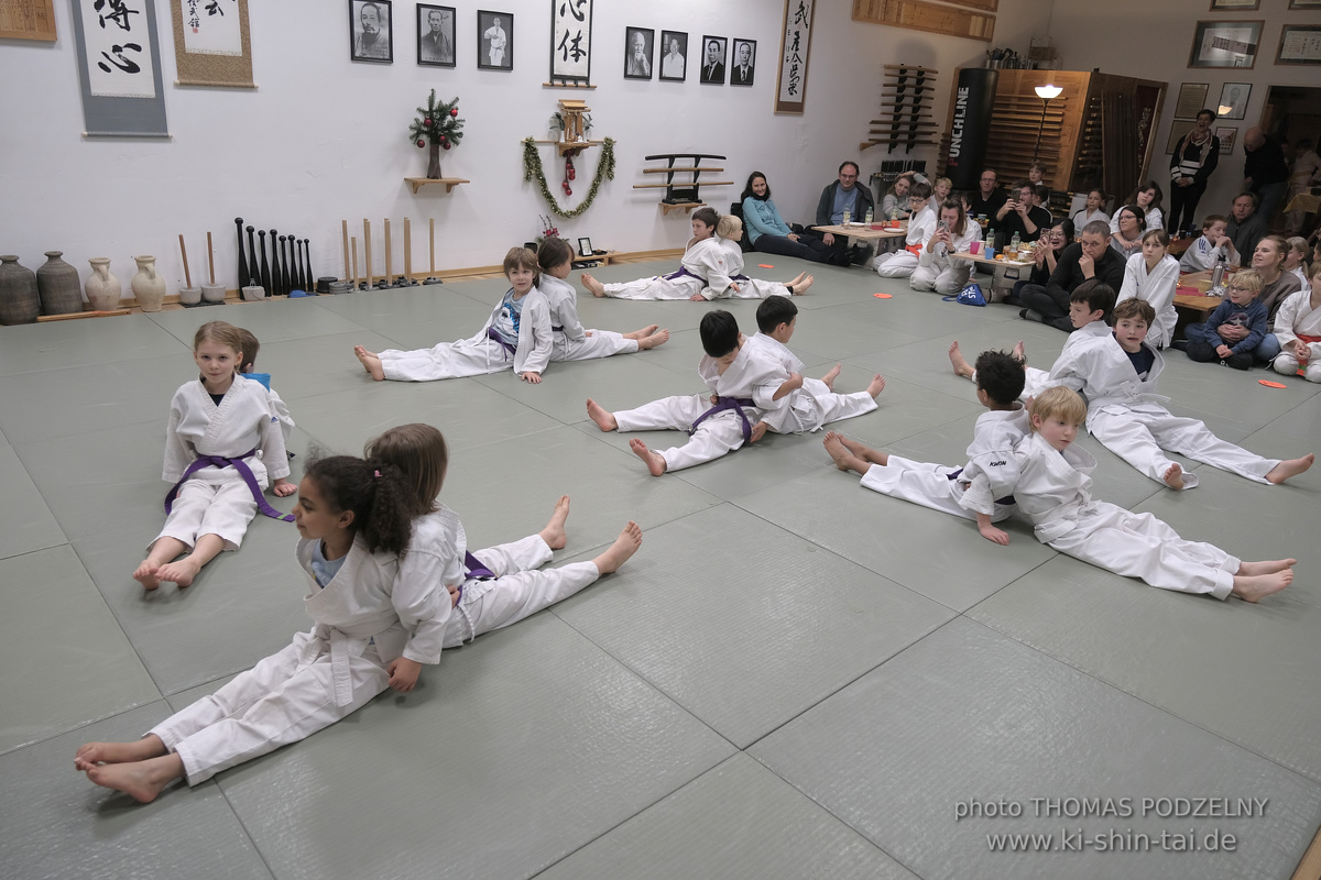 Weihnachtsfeier und Vorführungen der Budo-, Aikido- und Karate-Kids am 13.12.2024