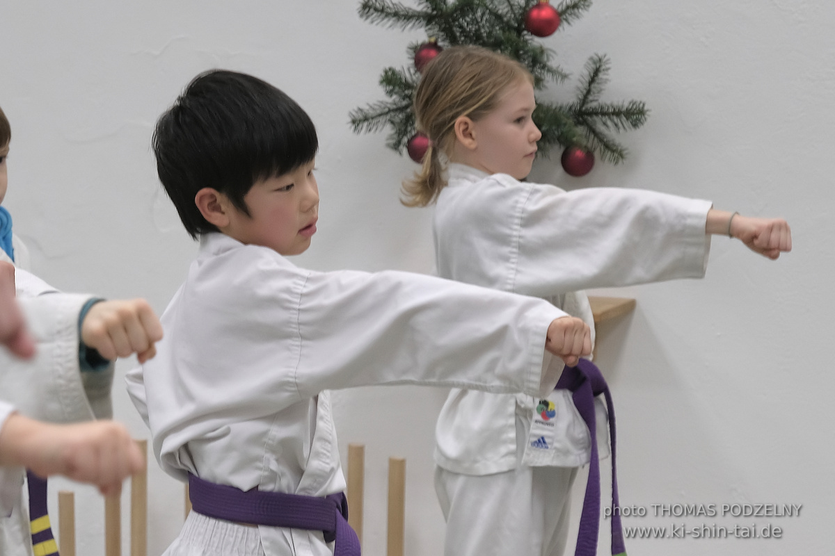 Weihnachtsfeier und Vorführungen der Budo-, Aikido- und Karate-Kids am 13.12.2024