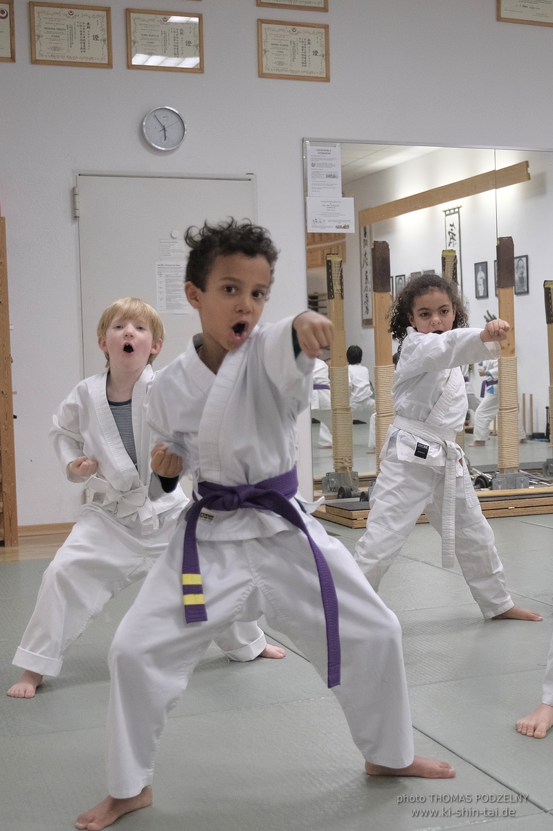 Weihnachtsfeier und Vorführungen der Budo-, Aikido- und Karate-Kids am 13.12.2024