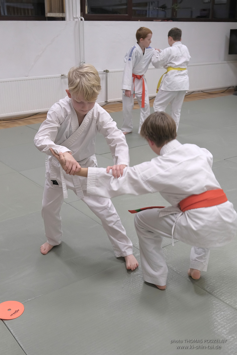 Weihnachtsfeier und Vorführungen der Budo-, Aikido- und Karate-Kids am 13.12.2024