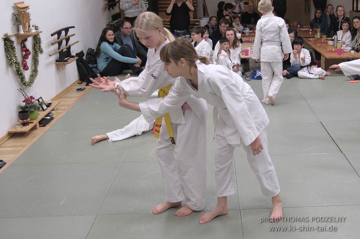 Weihnachtsfeier und Vorführungen der Budo-, Aikido- und Karate-Kids am 13.12.2024