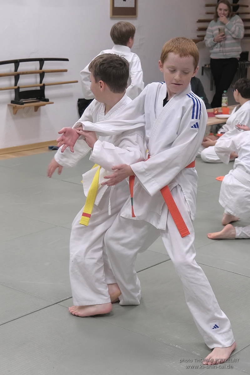 Weihnachtsfeier und Vorführungen der Budo-, Aikido- und Karate-Kids am 13.12.2024