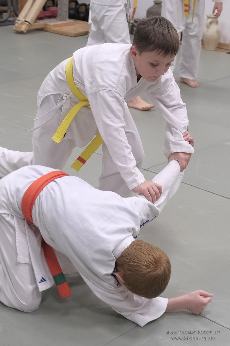 Weihnachtsfeier und Vorführungen der Budo-, Aikido- und Karate-Kids am 13.12.2024