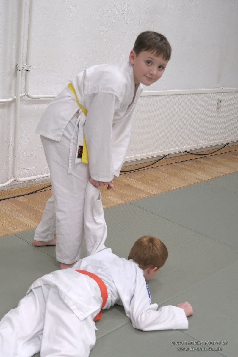 Weihnachtsfeier und Vorführungen der Budo-, Aikido- und Karate-Kids am 13.12.2024