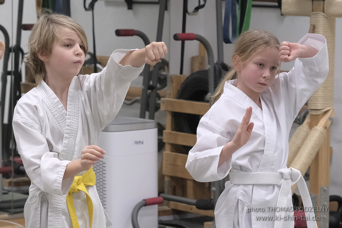 Weihnachtsfeier und Vorführungen der Budo-, Aikido- und Karate-Kids am 13.12.2024