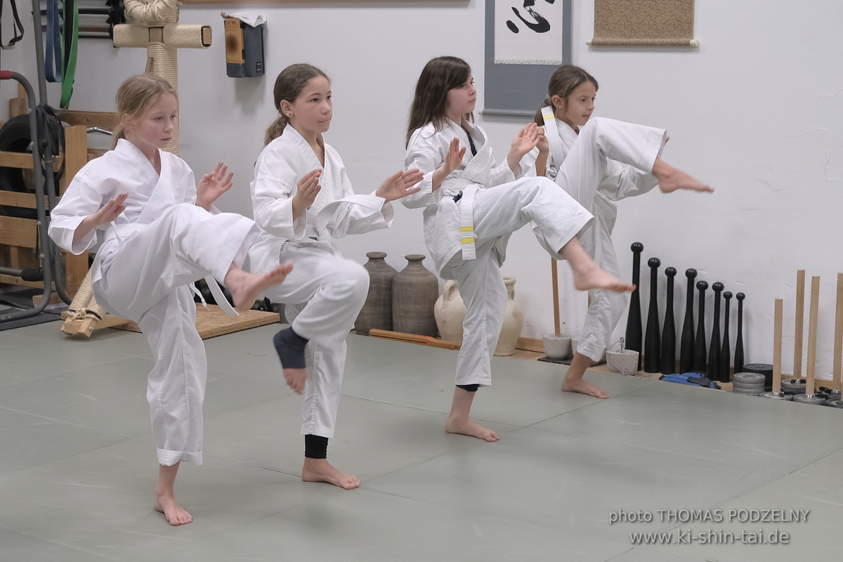 Weihnachtsfeier und Vorführungen der Budo-, Aikido- und Karate-Kids am 13.12.2024