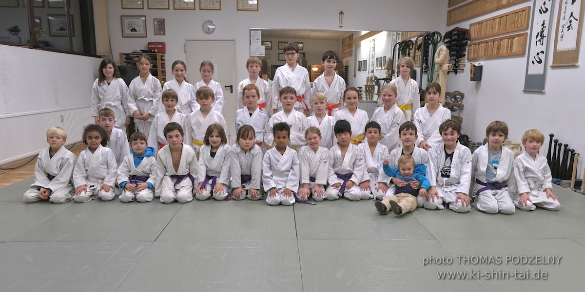 Weihnachtsfeier und Vorführungen der Budo-, Aikido- und Karate-Kids am 13.12.2024